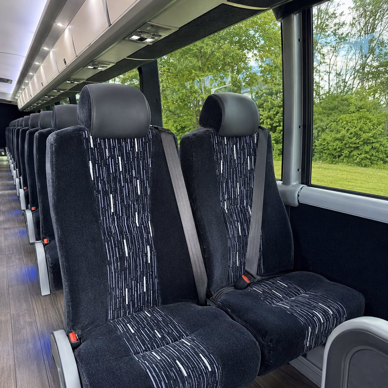 charter buses to lawrence wineries and the k 10 corridor