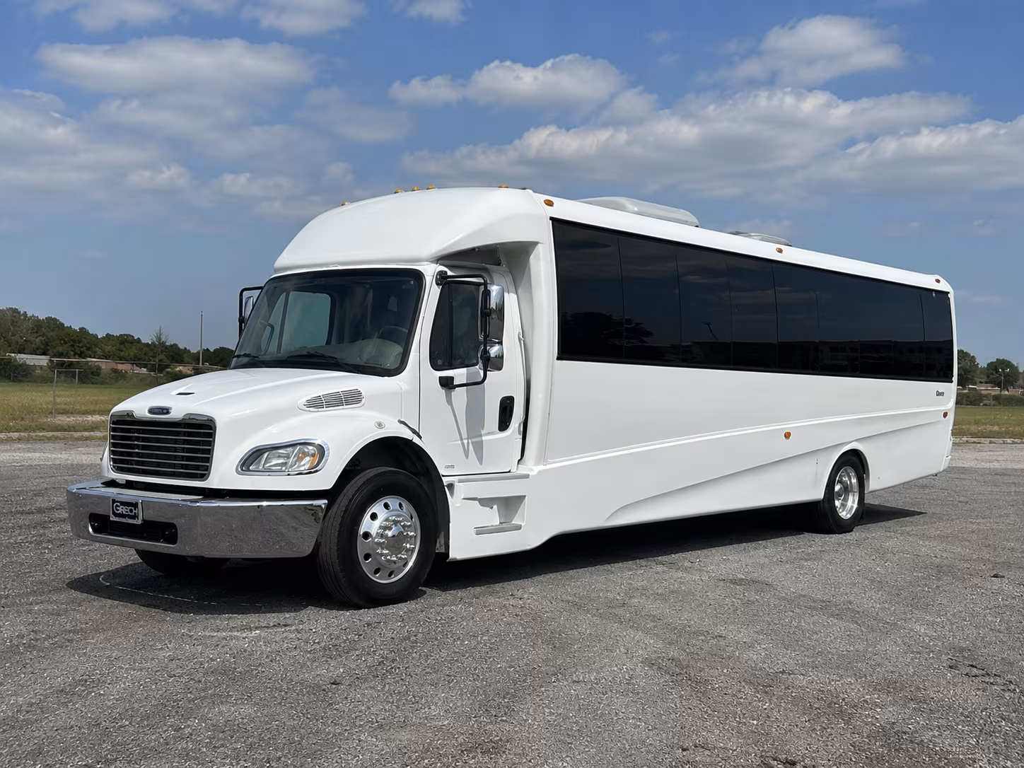 topeka 50 passenger party bus