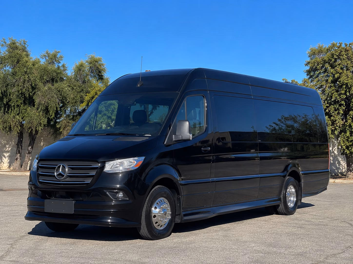 transportation serving topeka and nearby cities